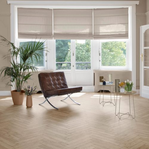 8mm Texas Light Natural - BerryAlloc Chateau+ vízálló halszálkás laminált padló