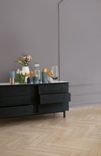 8mm Texas Light Natural - BerryAlloc Chateau+ vízálló halszálkás laminált padló